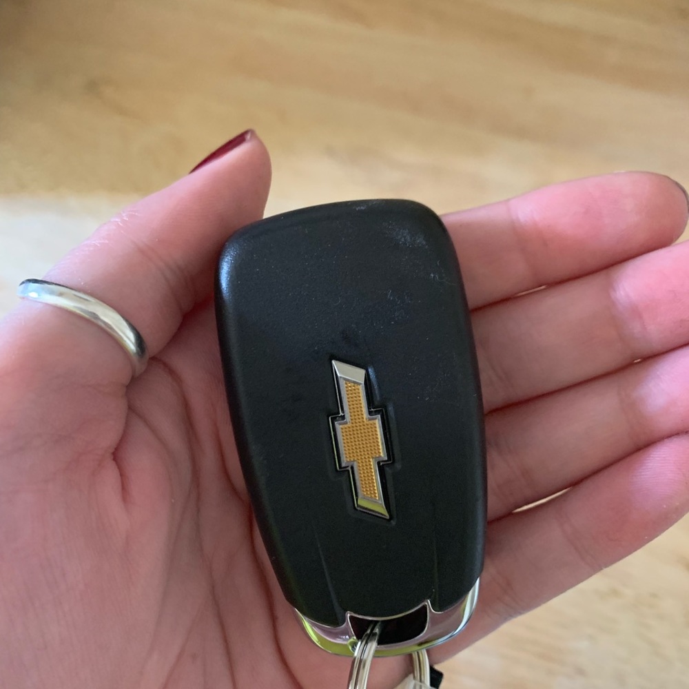 Chevy Key Faub - Picture 2 of 2